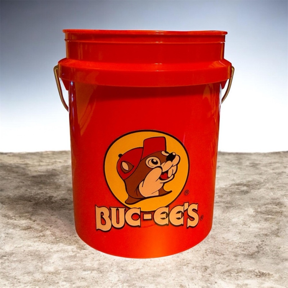 Buc-ee's mini red bucket had to find these about 4” tall